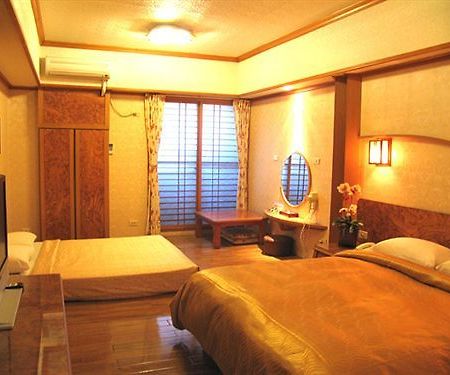 Sin Fu Business Hotel Taichung Luaran gambar