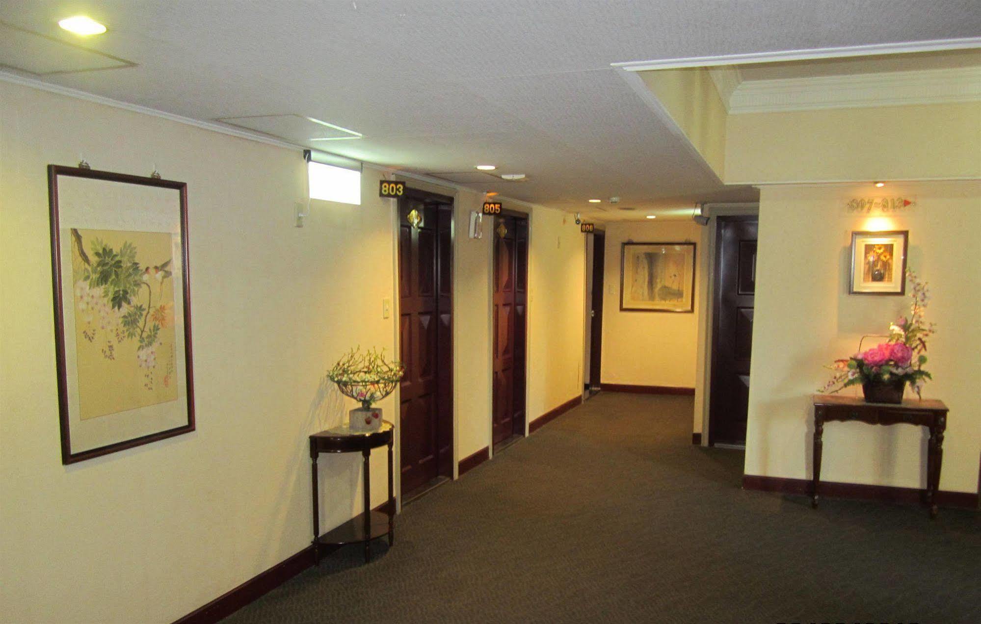 Sin Fu Business Hotel Taichung Luaran gambar
