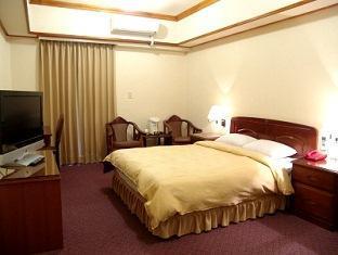 Sin Fu Business Hotel Taichung Luaran gambar